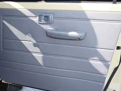 Toyota Land Cruiser Pick Up 4.5L 8 Cylinder 2017 4WD Diesel Manual Beige Grey