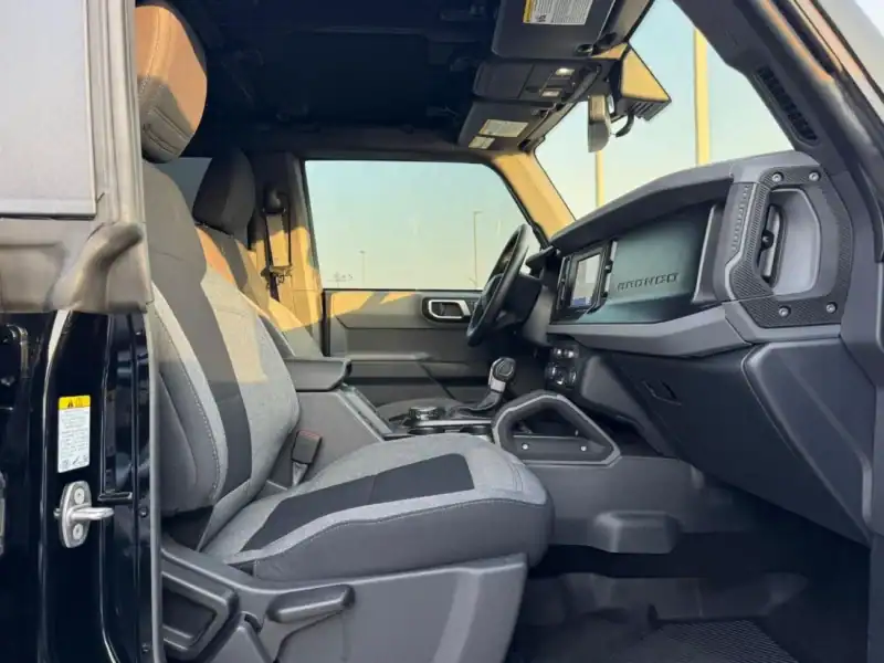 Ford Bronco 2.0L 4 Cylinders Engine Turbocharged Petrol 4WD 2023 Black