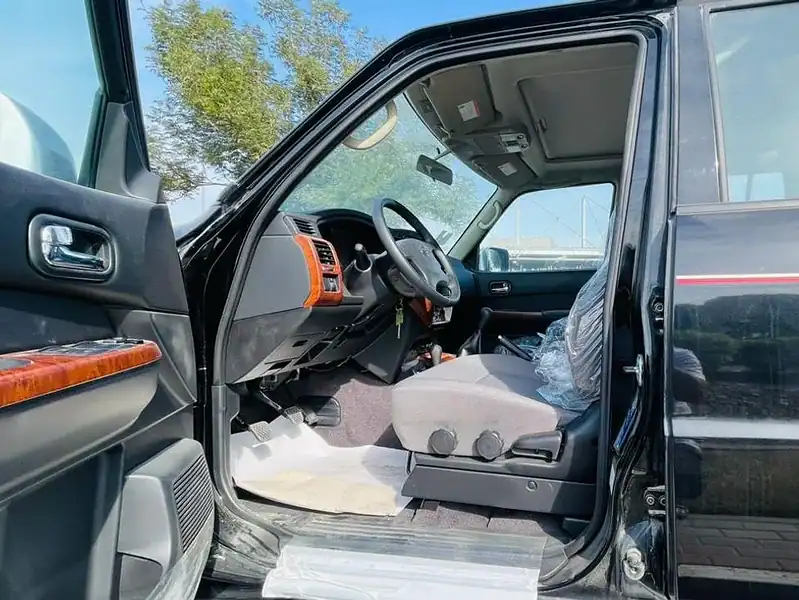 2024 Nissan Patrol Safari NISSAN PATROL SAFARI 4.5L Black Grey GCC