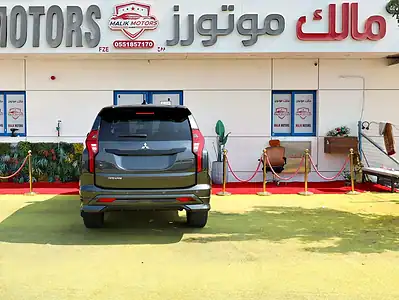 2022 Mitsubishi Montero Sport GLS 2WD 6 Cylinder Engine Grey Black