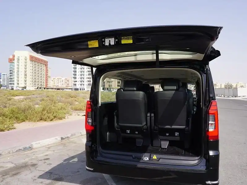 Toyota Granvia 2026 Toyota Granvia Premium 3.5L AT Petrol Black