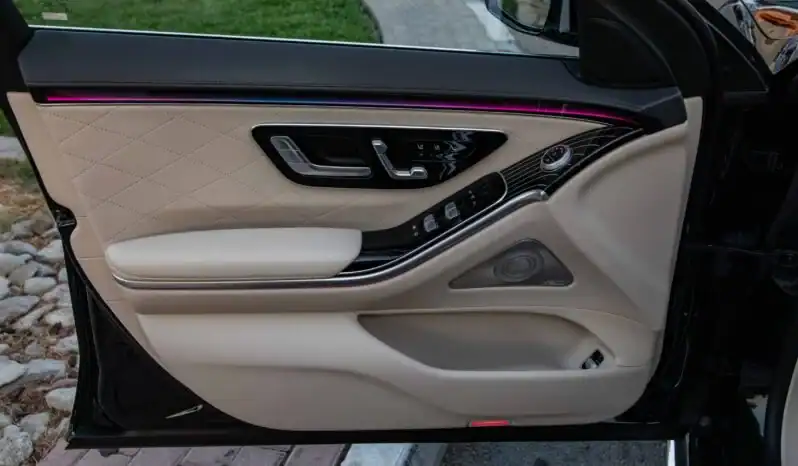 2022 Mercedes-Benz S580 4MATIC 4.0 litre V8 Engine Green Beige