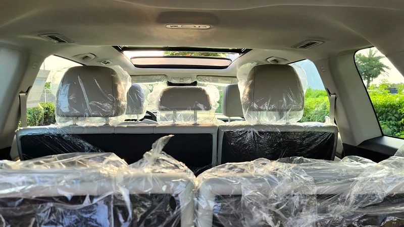 2025 GAC GS8 4-Cylinder Engine Other White Beige