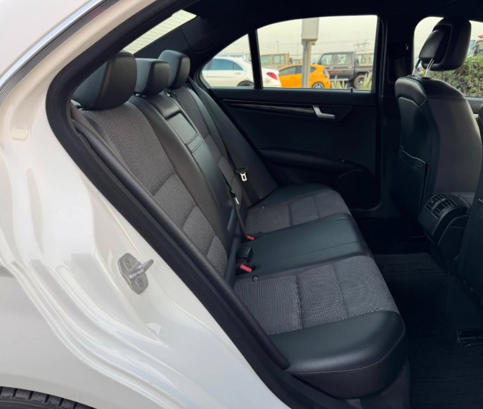 2014 MERCEDES BENZ C350 V6 Body Kit AMG AUCTION GRADE 4/B White Black