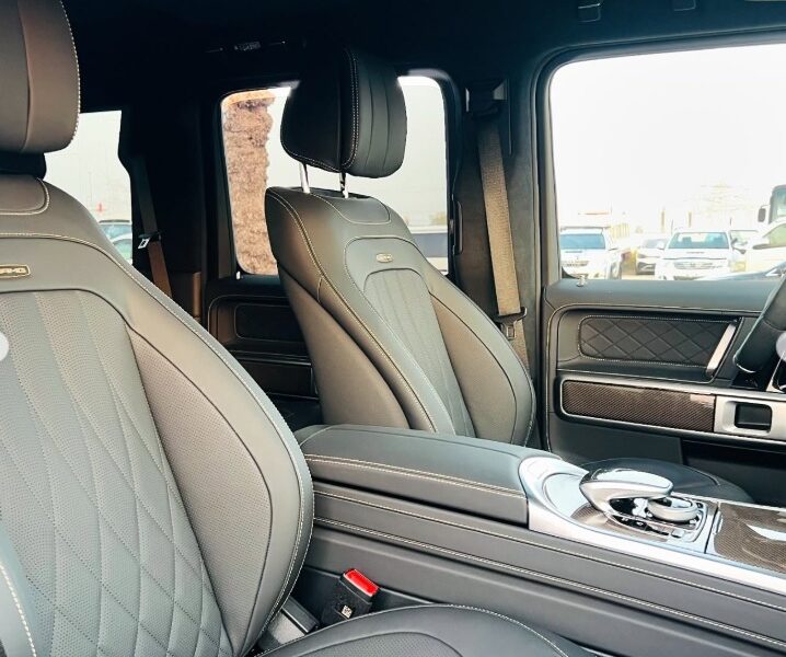 2024 MERCEDES BENZ G 63 4.0L V8 Biturbo GRAND EDITION Black Grey