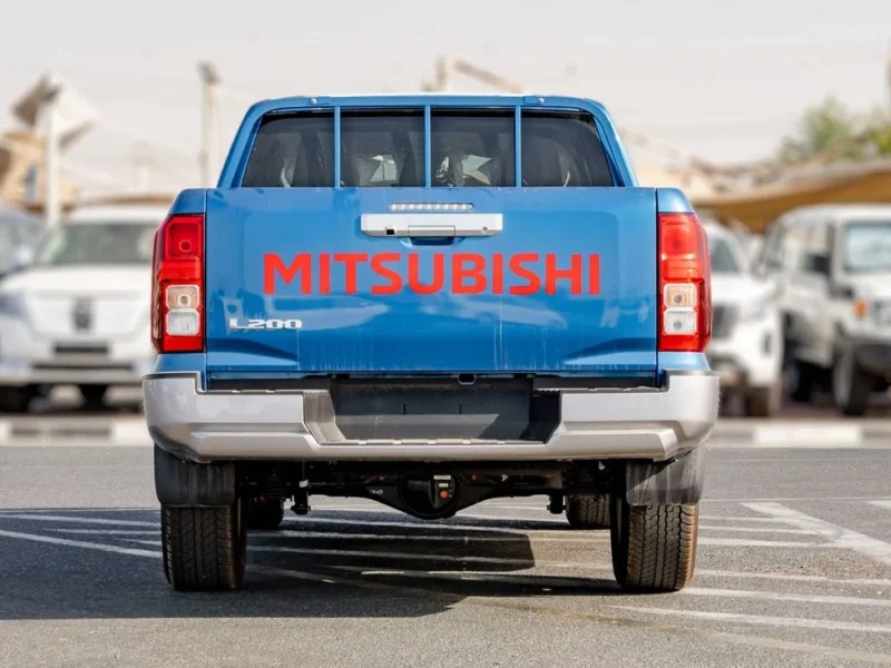 Mitsubishi L200 2025 Mitsubishi L200 2.4L MT Petrol Blue Black