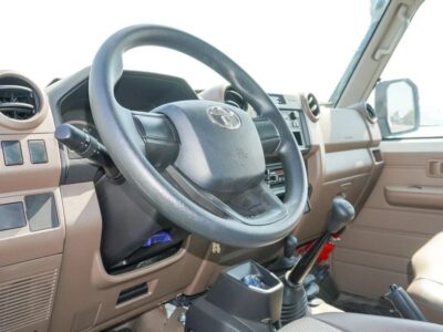 2025 Toyota Land Cruiser Pick Up White Brown Pick Up GCC Specs