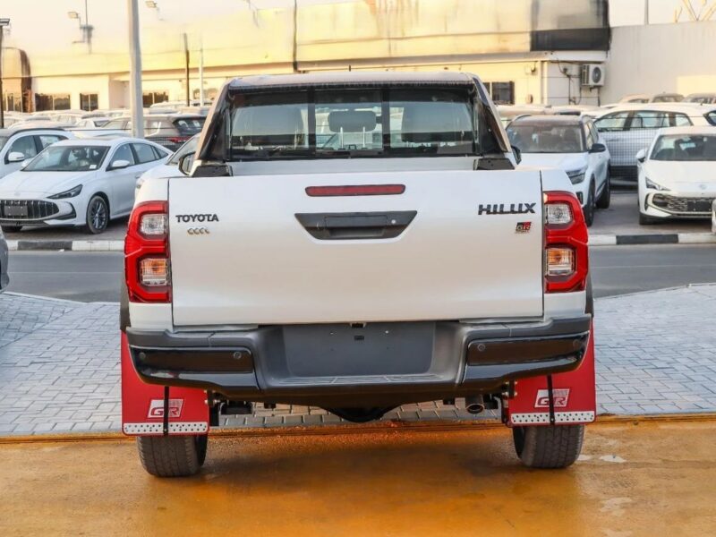 2025 Toyota Hilux GR Sport 4.0L Toyota Hilux GR GCC Specs White Black