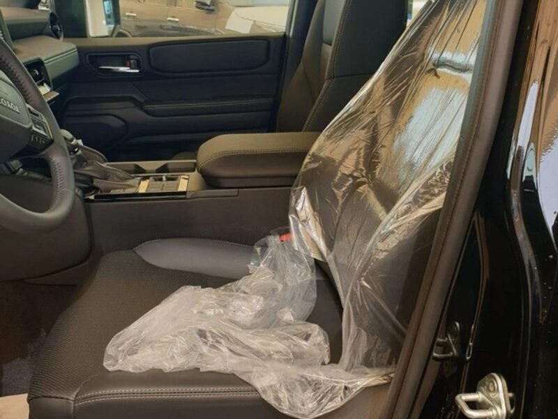 2024 Toyota Prado 2.7 litre 4 Cylinder Engine PETROL BLACK