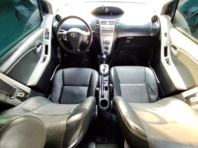 2008 Toyota Yaris MID Full New Condition Silver Black