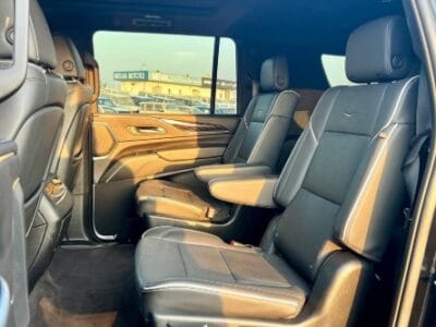 2023 CADILLAC ESCALADE ESV FULL OPTION CHASSIS GUARANTEE Black