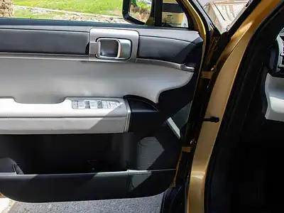 2025 BYD Leopard TITANIUM 7 ULTRA 0KM Gold Grey SUV