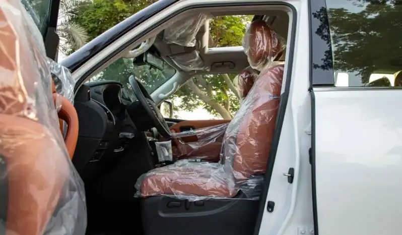 2024 Nissan Patrol TITANIUM SE 3.8 litre GCC Spec 0KM White Tan