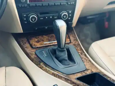 2007 BMW 3-Series 323i 6 Cylinders Engine Black Beige Sedan