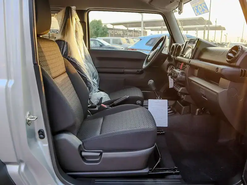 Suzuki Jimny Suzuki Jimny 1.5L ALL GRIP 2026 Model Silver Black