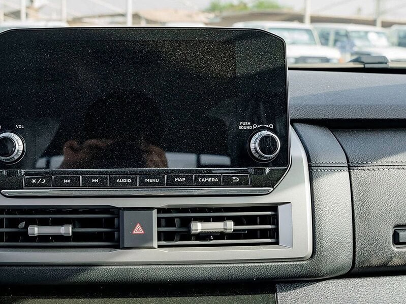 Mitsubishi L200 2025 Mitsubishi L200 2.4L MT Petrol Blue Black