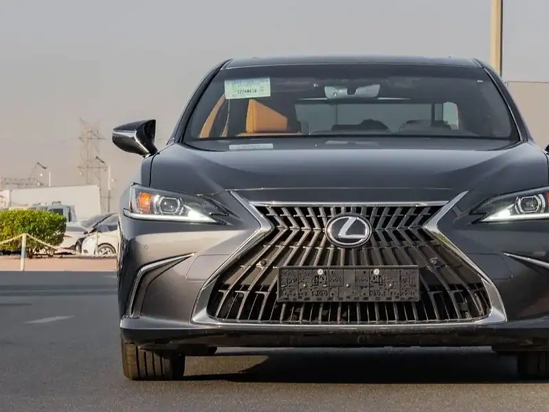 Lexus ES300h 2025 Lexus ES300h 2.5L AT Hybrid Grey Tan Sedan
