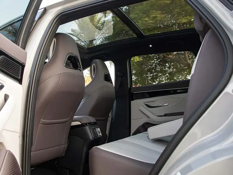 2025 BYD SONG PLUS DM-i Flagship 0KM Grey Beige SUV