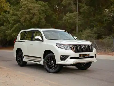 2022 Toyota Prado VXR 6 Cylinder SUV GCC Specs White Beige 4WD