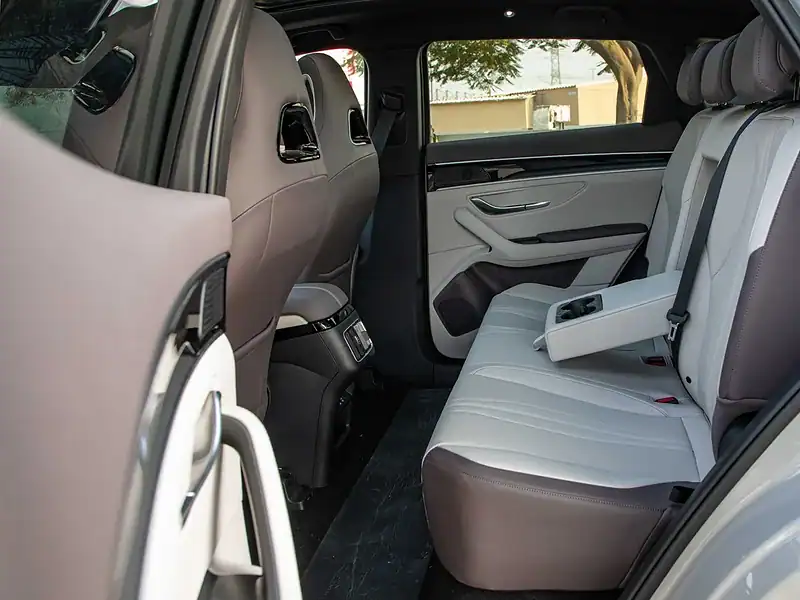 2025 BYD SONG PLUS DM-i Flagship 0KM Grey Beige SUV