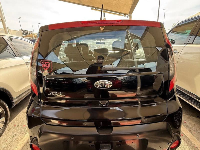 2015 Kia Soul EX 1.6 litre 4 Cylinder Engine Petrol Black GCC Specs