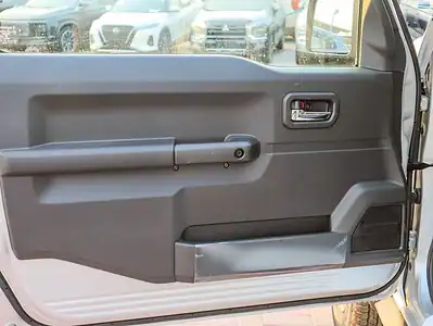 Suzuki Jimny Suzuki Jimny 1.5L ALL GRIP 2026 Model Silver Black