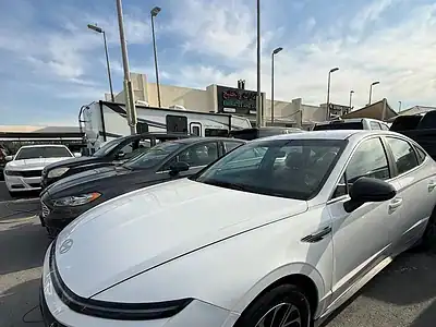 2024 Hyundai Sonata GL 2.5L GCC Specs White Red Sedan FWD