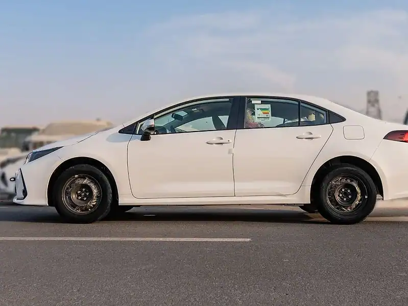 Toyota Corolla 2025 Toyota Corolla XLI 1.6L AT Petrol White Beige