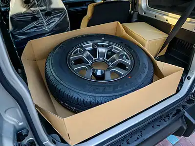 Suzuki Jimny Suzuki Jimny 1.5L ALL GRIP 2026 Model Silver Black