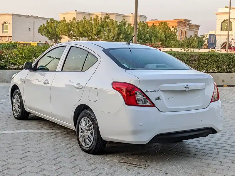 2018 Nissan Sunny SV 4 Cylinders Engine Petrol White Beige Sedan