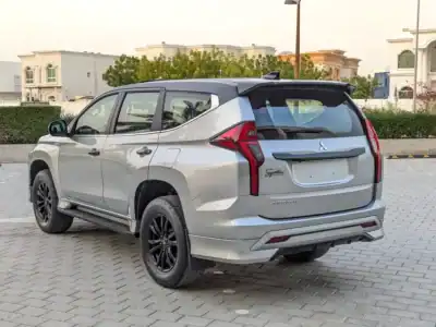 2021 Mitsubishi Montero Sport Signature Edition 6 Cylinders Engine Silver Red