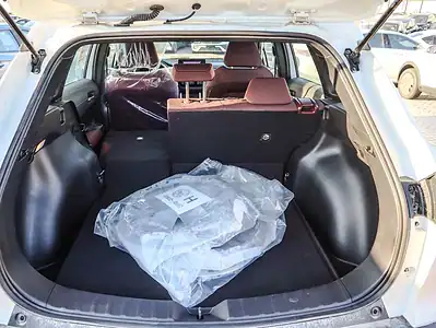 Toyota Corolla Cross 1.8L XL 2025 Toyota Corolla Cross 1.8L White Red