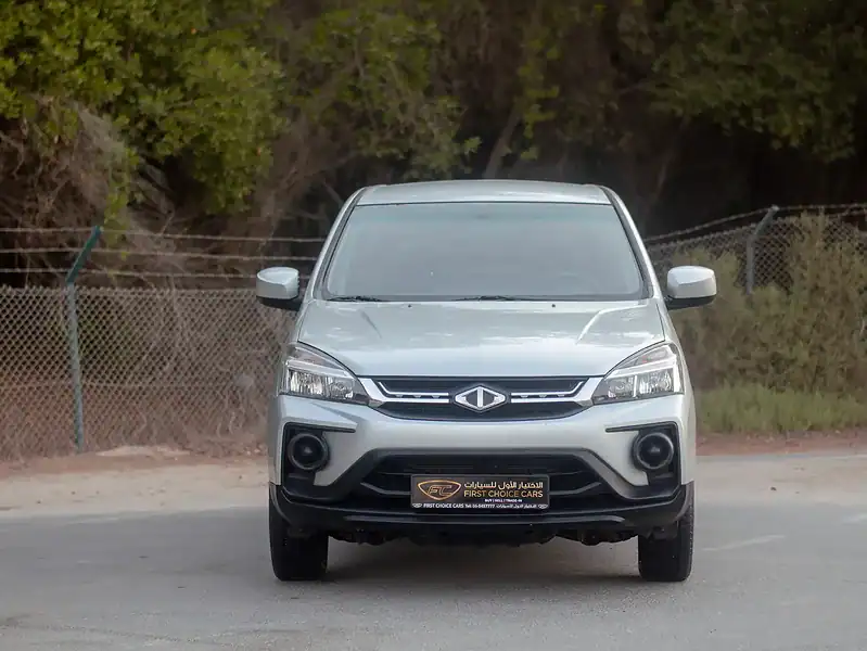 2020 CMC Z7 Standard 4 Cylinder Engine FWD GCC Specs Grey Black