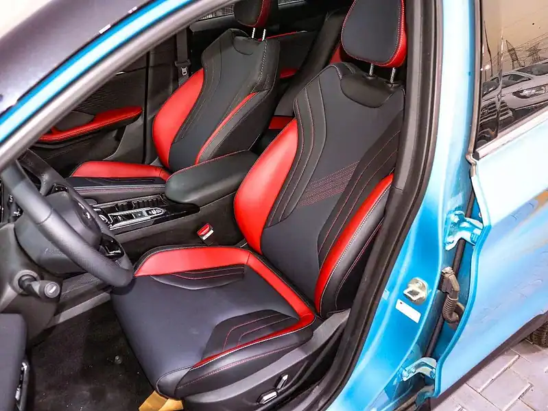 Geely Coolray 1.5TD Basic GS 2025 Geely Coolray 1.5L Turbo FWD Blue Black