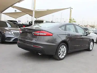 Ford Fusion Ford fusion 2019 1.8 litre Petrol Grey Black Sedan