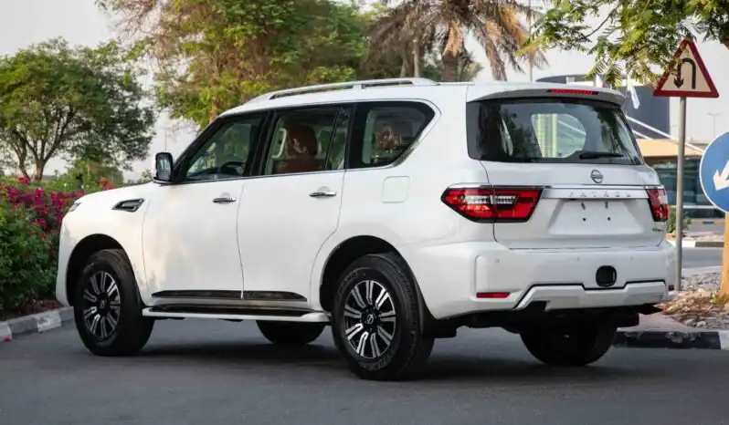 2024 Nissan Patrol TITANIUM SE 3.8 litre GCC Spec 0KM White Tan