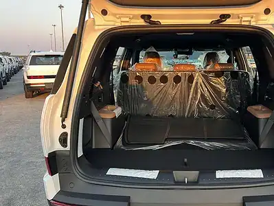 Hyundai Santa Fe 2025 Hyundai Santa Fe 2.5L AT Petrol 4x2 White Tan