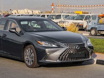 Lexus ES300h 2025 Lexus ES300h 2.5L AT Hybrid Grey Tan Sedan