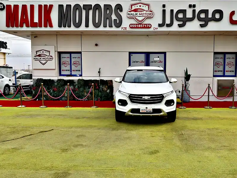 2023 Chevrolet Groove LT 4 Cylinders Engine Petrol GCC Specs White SUV