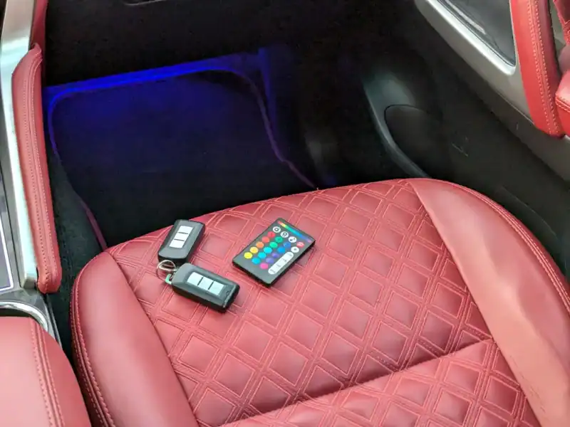 2021 Mitsubishi Montero Sport Signature Edition 6 Cylinders Engine Silver Red