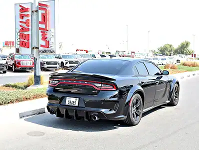 2017 Dodge Charger SXT MID 6 Cylinders Engine GCC Specs Black Sedan