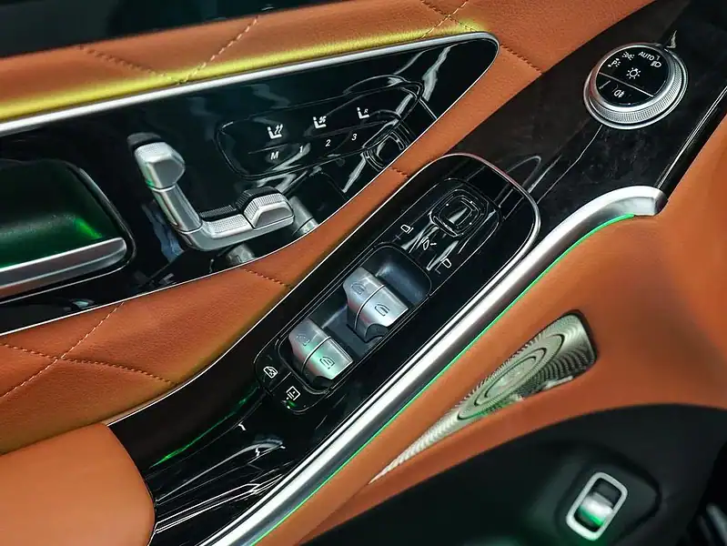 2026 Mercedes-Benz S 500 6 Cylinders Engine Black Tan GCC Specs