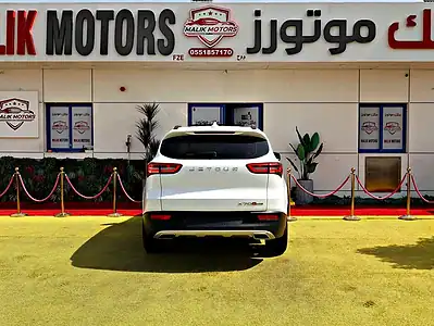 2023 Jetour X70 Comfort 4 Cylinder Engine GCC Specs White Black