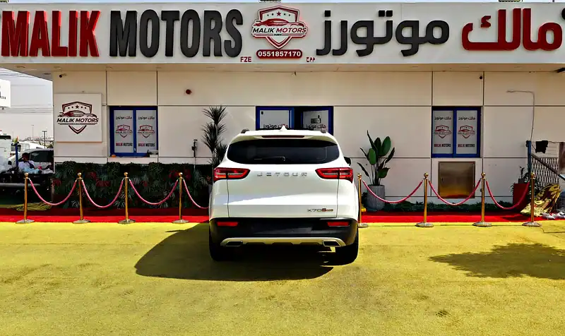 2023 Jetour X70 Comfort 4 Cylinder Engine GCC Specs White Black