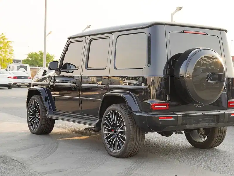 2025 Mercedes-Benz G 63 AMG 8 Cylinders Engine Black Red SUV