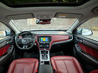 2022 MG RX5 Luxury 4 Cylinder Engine Silver Brown GCC Specs AWD