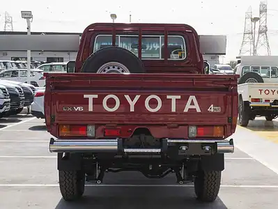 2025 Toyota Land Cruiser Pick Up LX 4.0 litre V6 Engine Burgundy Beige