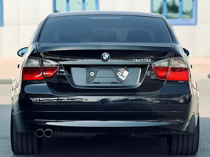 2007 BMW 3-Series 323i 6 Cylinders Engine Black Beige Sedan