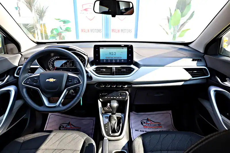 2023 Chevrolet Groove LT 4 Cylinders Engine Petrol GCC Specs White SUV