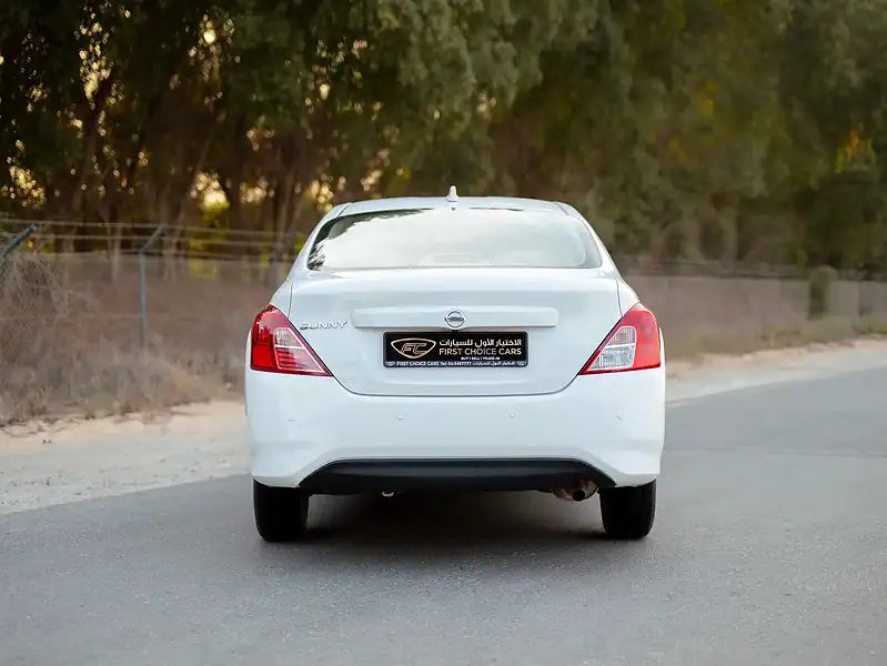2024 Nissan Sunny SV 4 Cylinders Engine White Beige GCC Specs FWD